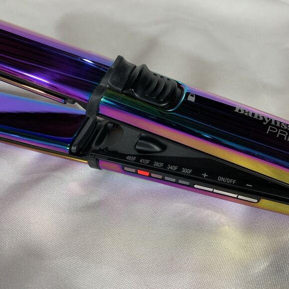 BaBylissPRO Nano Titanium Prima3000 1¼" Flat Iron Iridescent | BNTRB3000TUC - Picture 9 of 14